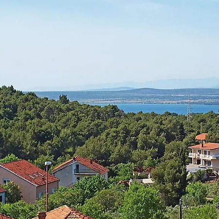 Appartement With A Parking Space - 16582 *