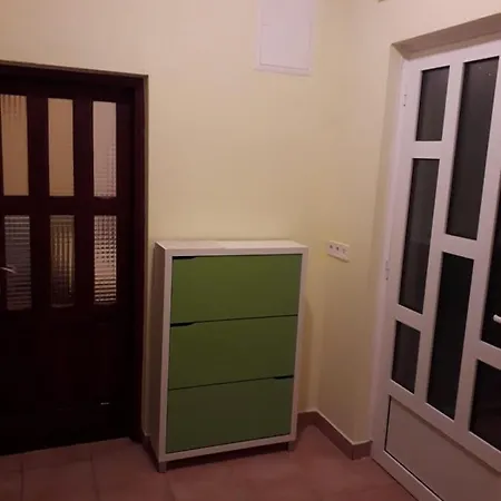 With A Parking Space - 16582 * Šibenik