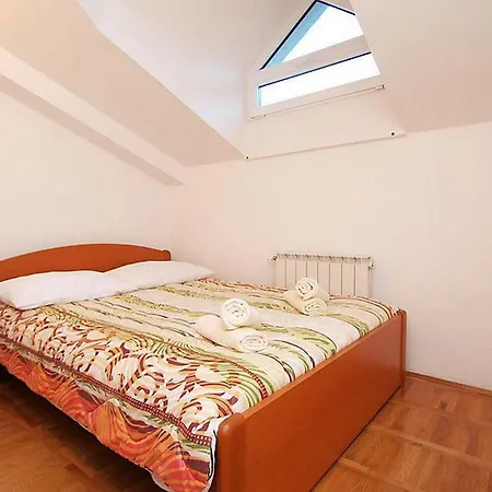 With A Parking Space - 16582 * Šibenik