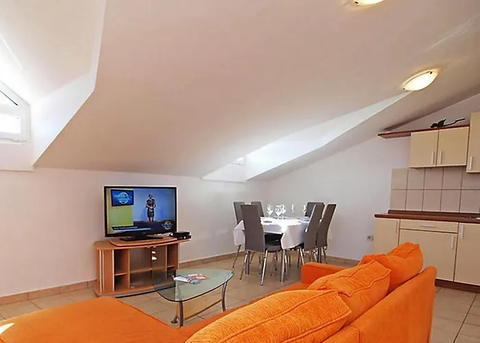 Appartement With A Parking Space - 16582 Šibenik